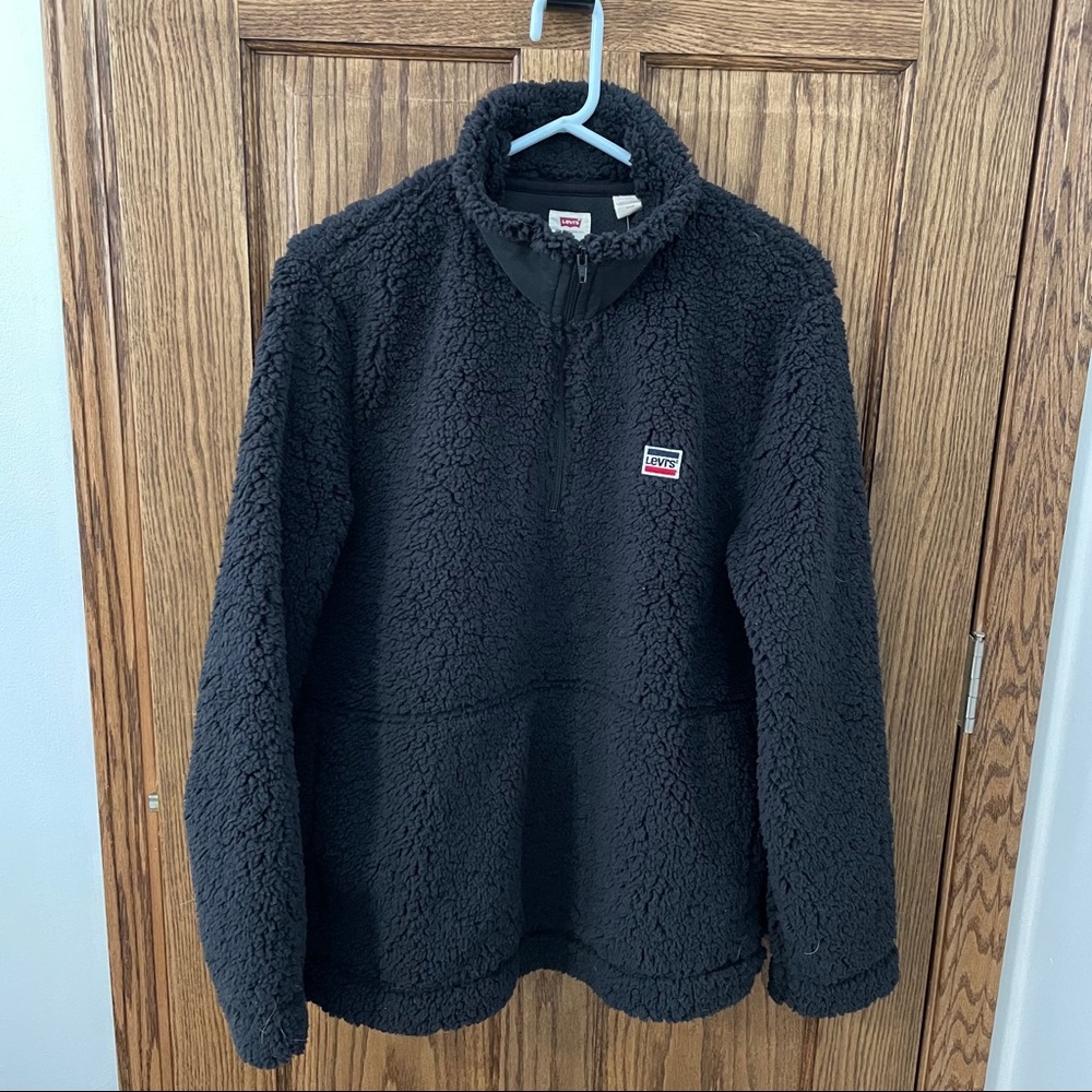 NWT Levi's Sherpa Quarter Zip